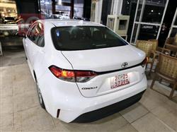 تۆیۆتا کۆرۆلا